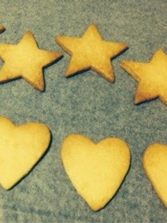 シンプルな型抜きクッキー-レシピのメイン写真