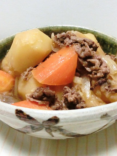 ホッとする味♡やさしい肉じゃが-レシピのメイン写真