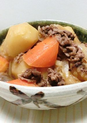 ホッとする味♡やさしい肉じゃが-レシピのメイン写真