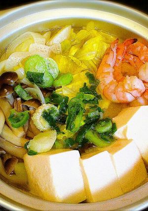プチッと鍋でエビの寄せ鍋-レシピのメイン写真