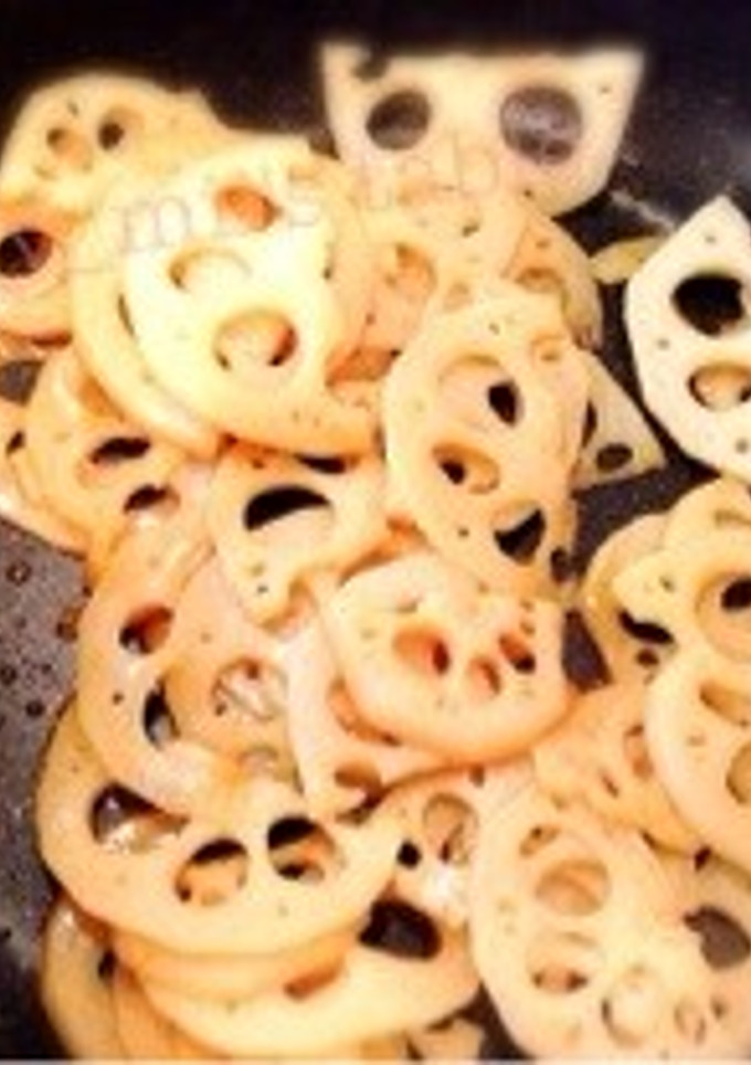 簡単シャキシャキれんこん炒め-レシピのメイン写真