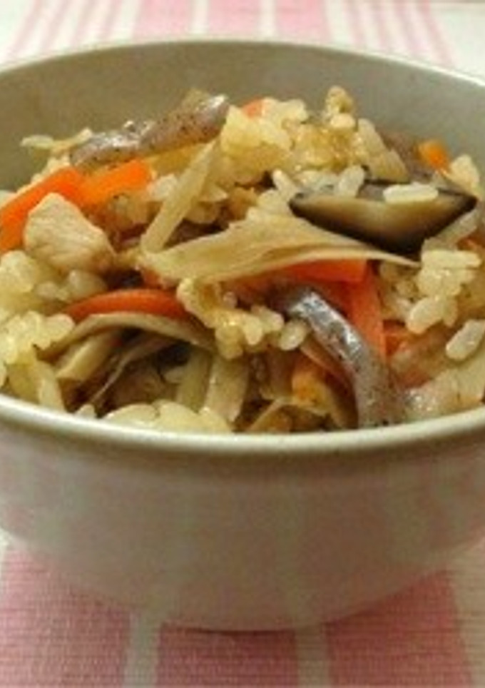 五目炊き込みごはん-レシピのメイン写真