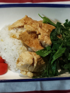 茹で鶏柚子胡椒味のっけご飯(海南鶏飯風)-レシピのメイン写真