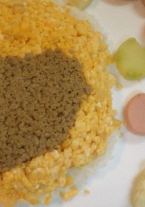 二色丼☆かわいいハート♡そぼろ＆たまご-レシピのメイン写真