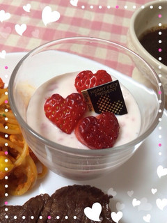超簡単♪春色いちごヨーグルト♡-レシピのメイン写真