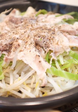 簡単！豚バラと野菜のタジン鍋-レシピのメイン写真