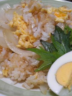 玉ねぎどっさりチャーハン-レシピのメイン写真