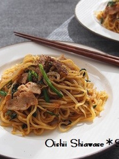 *絶品!豚ニラもやしの甘辛焼きそば*-レシピのメイン写真