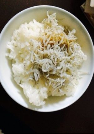 しらすバターごはん-レシピのメイン写真
