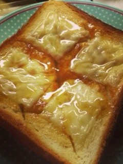 フライパンでもちふわチーズトースト-レシピのメイン写真