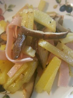 じゃがいもと生しいたけの塩バター炒め-レシピのメイン写真