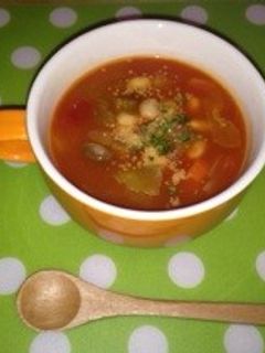 簡単、豆と野菜のトマトスープ-レシピのメイン写真