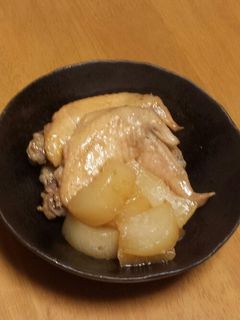 鍋に全部入れて煮込む大根と手羽先の煮物-レシピのメイン写真