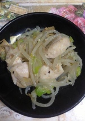 塩麹deおつまみ☆鶏むね肉のねぎ生姜炒め-レシピのメイン写真