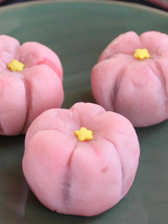 簡単!ひな祭りの練りきり ♪ (桃の花)-レシピのメイン写真