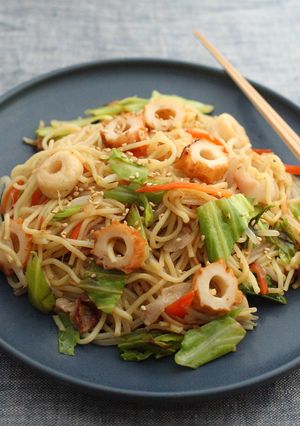 プチッと鍋で♪野菜たっぷり旨み焼きそば-レシピのメイン写真