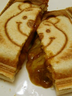 ★カレーとチーズを挟んで*ホットサンド*-レシピのメイン写真