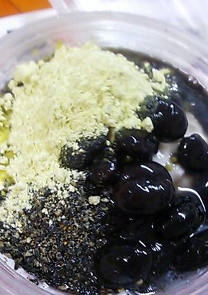 黒豆ヨーグルト☆きな粉胡麻たっぷり。-レシピのメイン写真