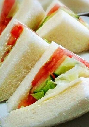 簡単★野菜たっぷりサンドウィッチ-レシピのメイン写真