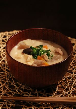 天然だしパックで作る 白味噌仕立ての粕汁-レシピのメイン写真