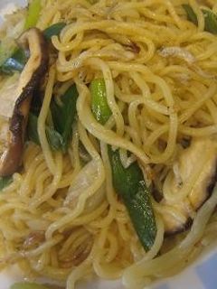 白ネギたっぷり塩焼きそば-レシピのメイン写真