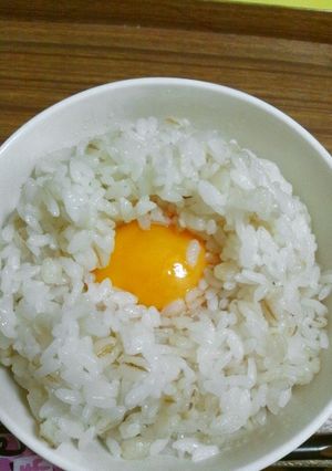 黄身だけ濃厚★たまごかけごはん-レシピのメイン写真