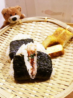 鮭たくおにぎり♪-レシピのメイン写真