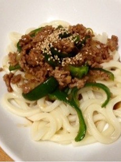 焼肉のタレdeジャージャー麺風うどん-レシピのメイン写真