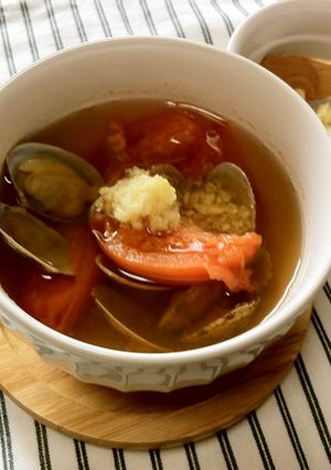 生姜でぽかぽか♪あさりとトマトのスープ-レシピのメイン写真