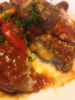 我が家のチーズin煮込みハンバーグ♬-レシピのメイン写真
