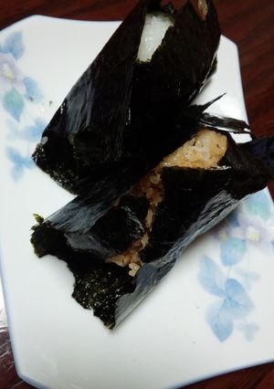 醤油おかかのおにぎり-レシピのメイン写真