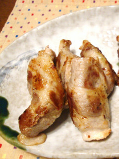 玉ねぎを豚肉で巻巻焼き!-レシピのメイン写真