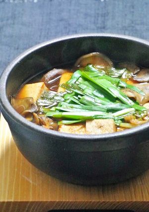 プチッと鍋でヘルシーキムチ味スープ-レシピのメイン写真