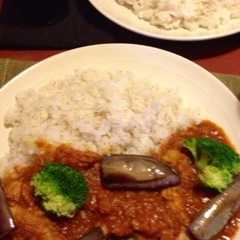 簡単だけど本格派！骨付チキントマトカレー-レシピのメイン写真