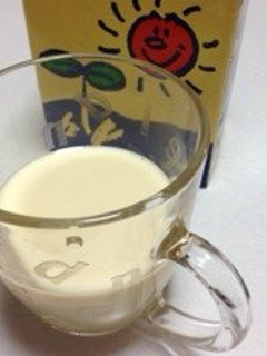 豆乳の注ぎ方-レシピのメイン写真