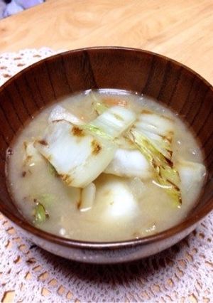 焼き白菜のお味噌汁-レシピのメイン写真