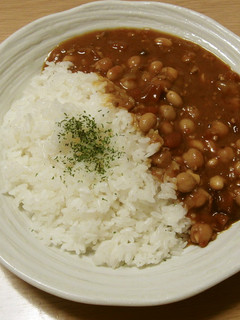 簡単美味!トマト&ミックスビーンズカレー-レシピのメイン写真