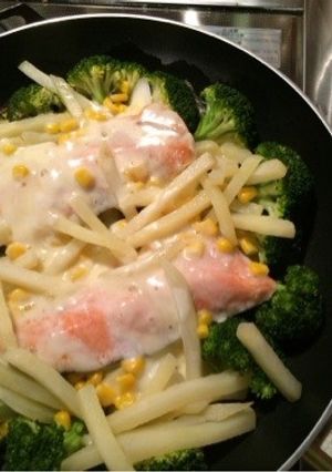 簡単シャケのチーズ蒸し-レシピのメイン写真