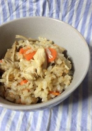 栄養満点！簡単炊き込み御飯-レシピのメイン写真