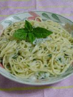 バジルたっぷりのクリームソーススパゲッティ-レシピのメイン写真