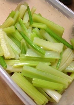 セロリのお浸し-レシピのメイン写真
