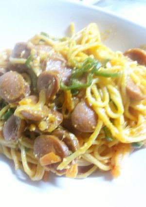 焼きそば麺でチーズ入りナポリタン-レシピのメイン写真