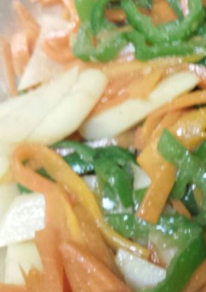 弁当や副菜に 三色きんぴら-レシピのメイン写真