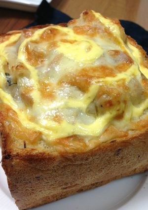 お皿は食パン⁉簡単まるごと♡パングラタン-レシピのメイン写真
