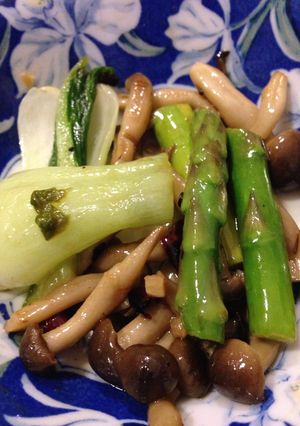 ☆黒酢で中華♪ちんげん菜としめじ☆-レシピのメイン写真