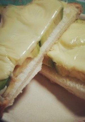 アボカドバナナのチーズトースト-レシピのメイン写真