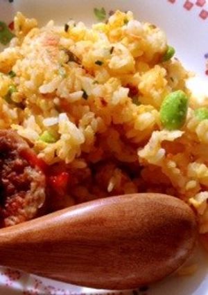 冷凍枝豆と鮭フレークのチャーハン♪-レシピのメイン写真