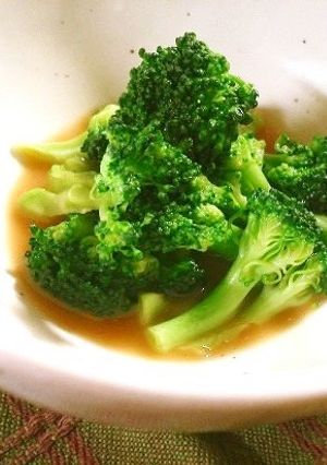 簡単！ブロッコリーの辛し醤油和え-レシピのメイン写真