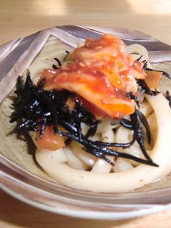 ひじき煮リメイク! キムチひじきうどん-レシピのメイン写真