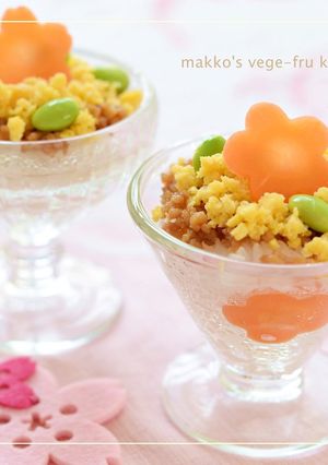 ひな祭りに♪簡単！鶏そぼろのちらし寿司-レシピのメイン写真
